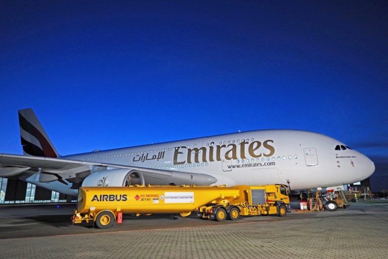طيران الإمارات استقبلت الأولى من 3 طائرات ايرباص A380 تتسلمها في ديسمبر الجاري
