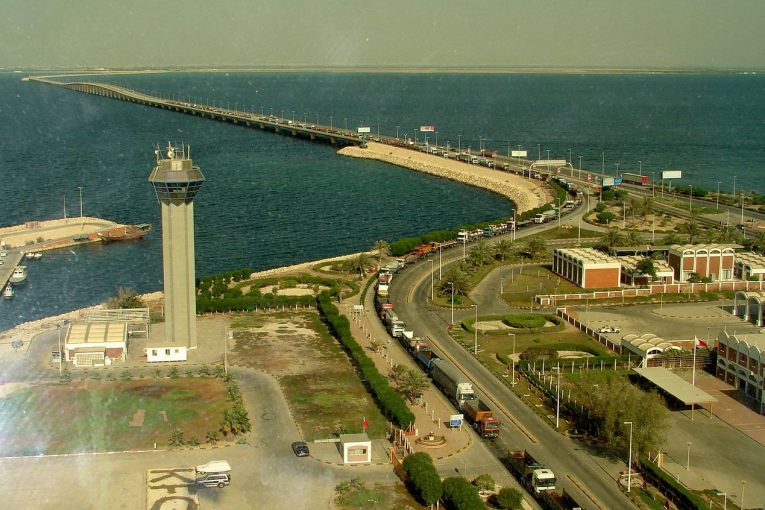 إقتصاديون .. إعادة افتتاح جسر الملك فهد يضيف مليارات الدولارات إلى سياحة وتجارة البحرين