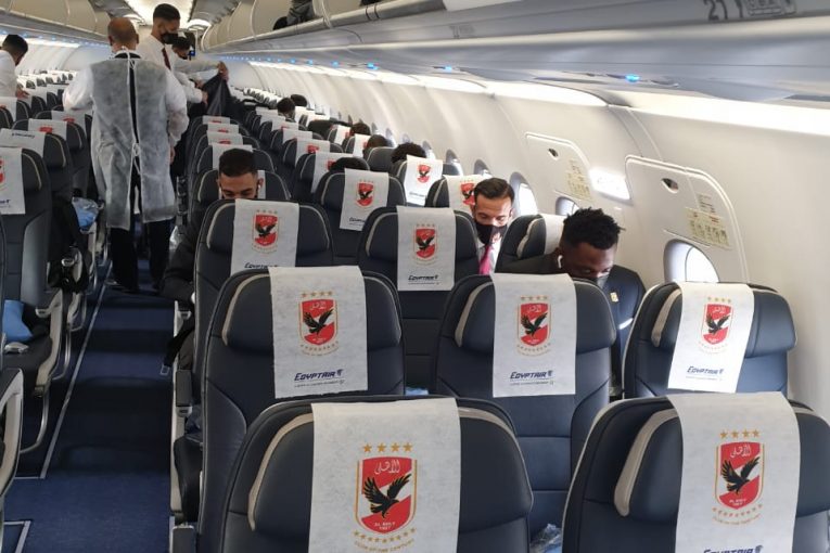 مصر للطيران تزين طائرة النادي الأهلي إلي الدوحة استعدادا للمشاركة في بطولة كأس العالم للأندية