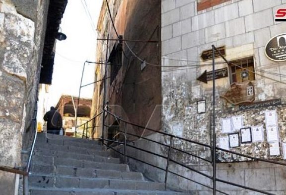 في دمشق القديمة : درج باب توما… نافذة على الذكريات