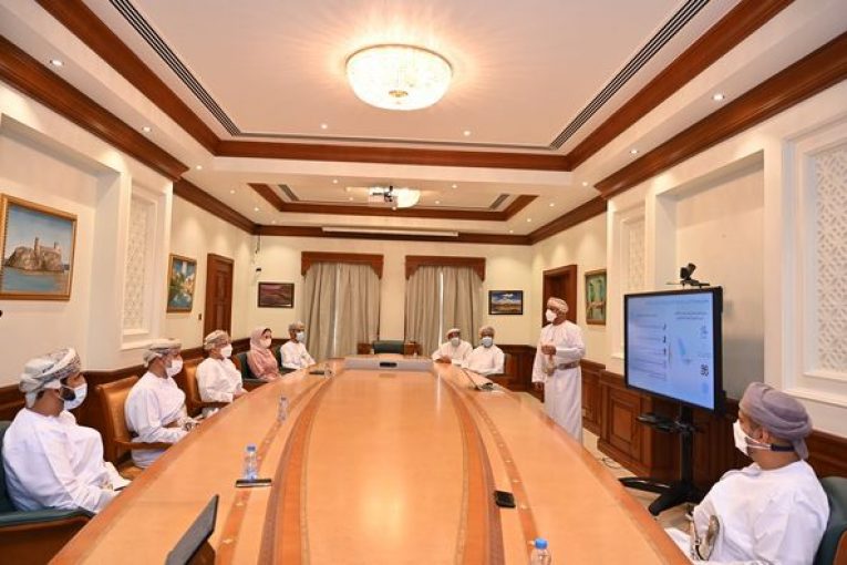 سياحة عمان تعلن تدشين أول منصة رقمية متكاملة لخدمة قطاع السفر والسياحة قريبا في السلطنة
