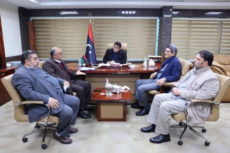  المنفي رئيس المجلس الرئاسي يلتقي وفد اللجنة الليبية الإيطالية المشتركة