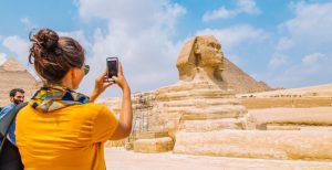 مجلس الوزراء المصري يقرر دعم قطاع السياحة ب 10 مليارات جنيه