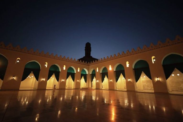 إعادة افتتاح جامع الحاكم بأمر الله بعد أعمال الترميم