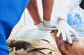 معتمر باكستاني يعود للحياة بعد أن صمت قلبه لـ 10 دقائق في المدينة المنورة