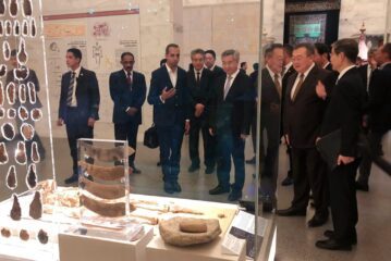 المتحف القومي للحضارة المصرية بالفسطاط يستقبل وفدا رفيع المستوي من الصين