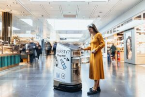 At Munich Airport Robot sells drinks and snacks