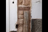 العثور على عمود رخامي يرجع للعهد الروماني في المدينة القديمة بطرابلس العاصمة