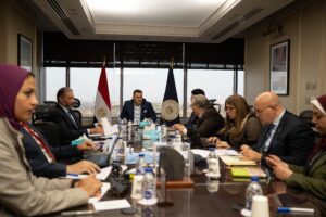 اجتماع اللجنة الخاصة لتنشيط السياحة وتحفيزها في مصر برئاسة وزير السياحة والآثار