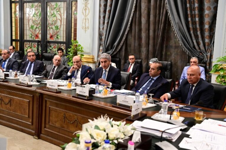 " شريف فتحي " يعلن خطة شاملة لتعزيز السياحة والاستثمار في مصر