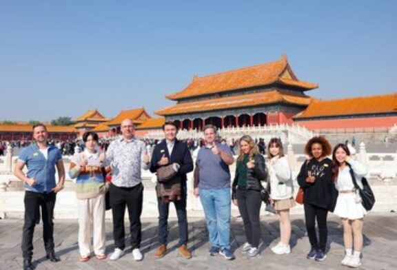 Beijing's Silk Road Rediscovery Tour: A Window into a Modern Metropolis