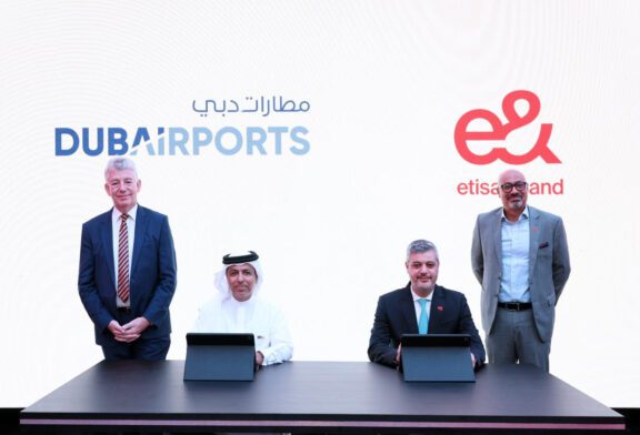 e& UAE and Dubai Airports team up to explore enhancement of airport operations with 5G