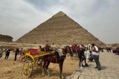 وزير السياحة والآثار يتابع التشغيل التجريبي لتطوير منطقة الأهرامات