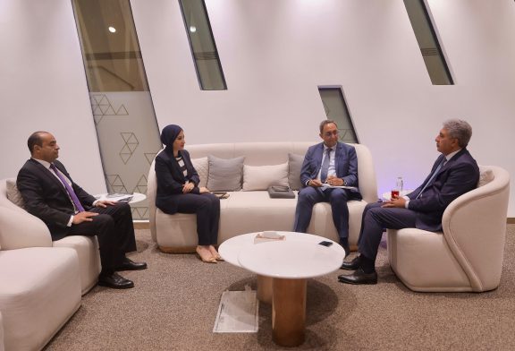 تعاون بين وزير السياحة ومحافظ قنا لترويج كنوز المحافظة الأثرية والسياحية