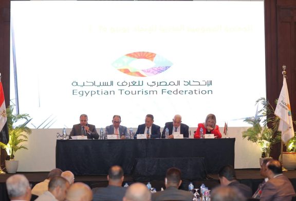 اتحاد الغرف السياحية:دعم كامل للرئيس السيسي وخطة طموحة لتحقيق 30 مليون سائح