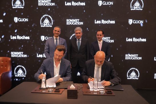 سياحة مصر تدعم قطاع الضيافة عبر اتفاقيات تدريب عالمية لرفع كفاءة العاملين بالفنادق